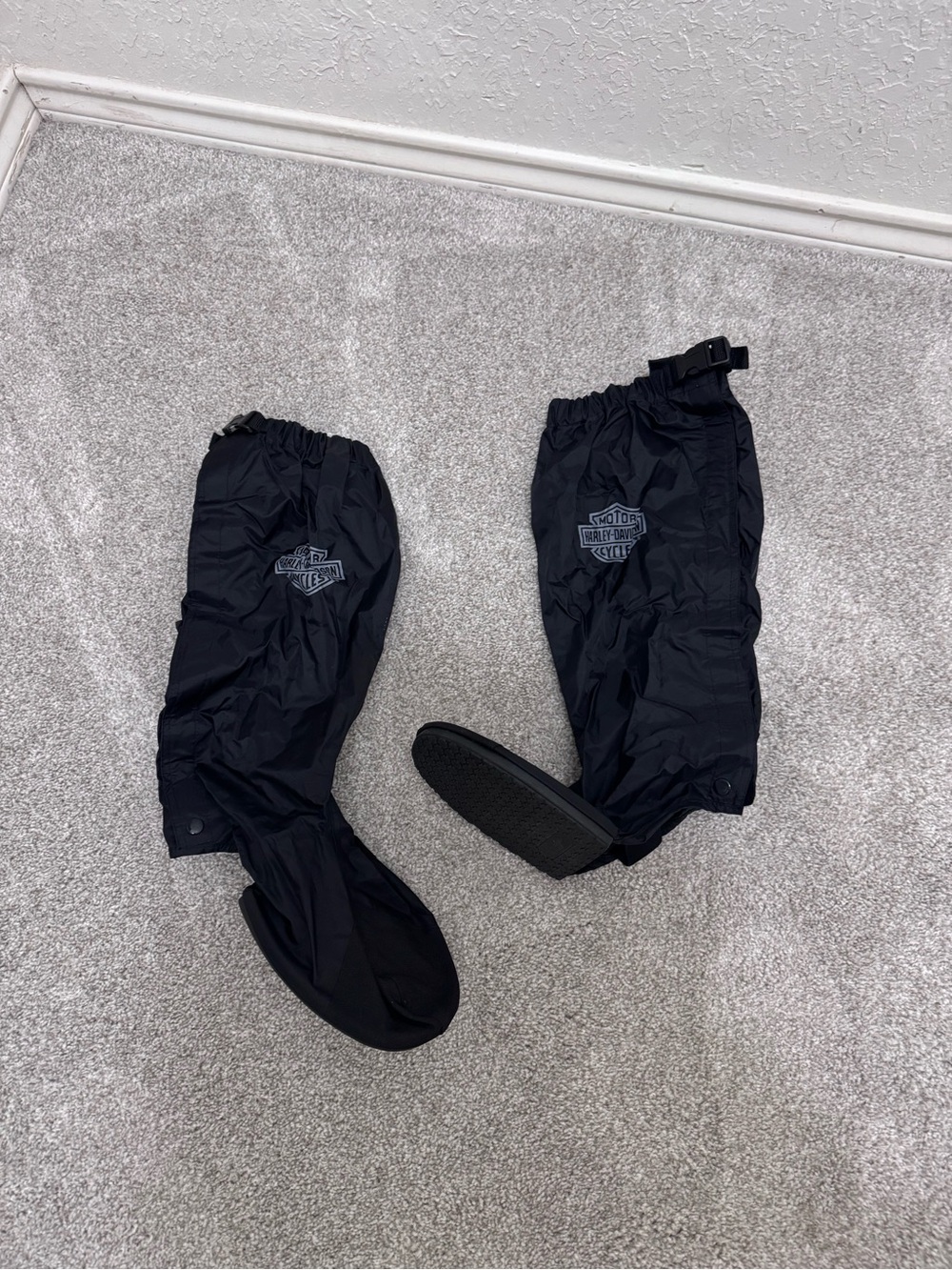 Harley-Davidson Hooded Rain Jacket, Pants, Boot Covers Set - Picture 5 of 7